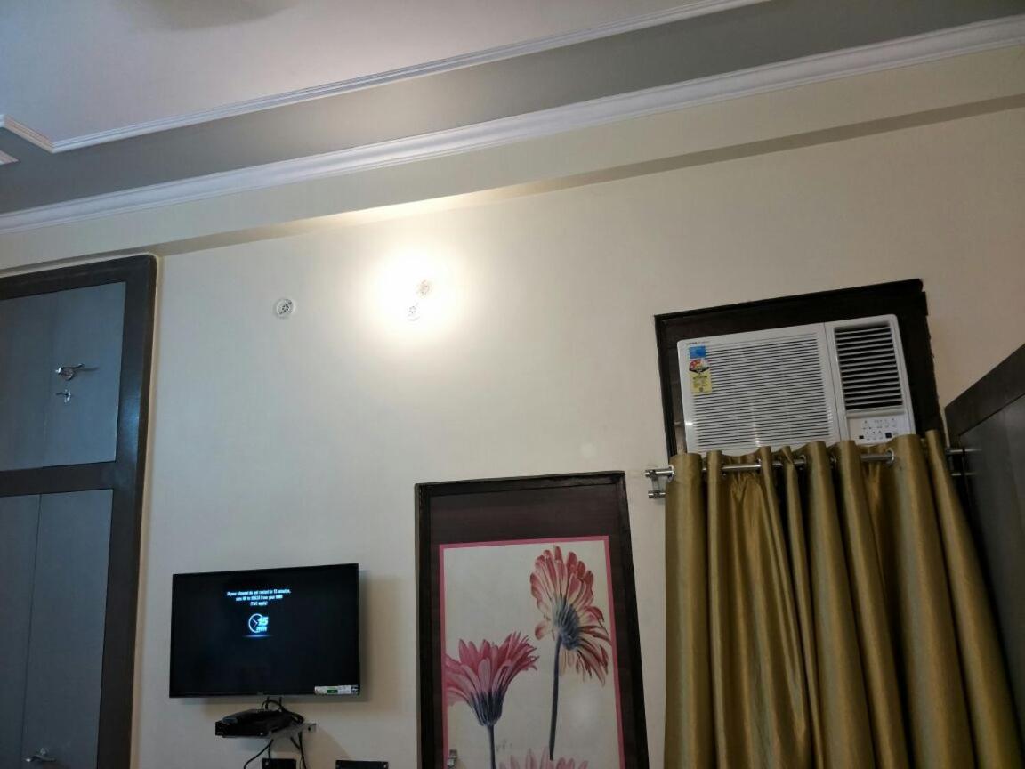 Surabhi Garden Inn Lucknow Exterior foto